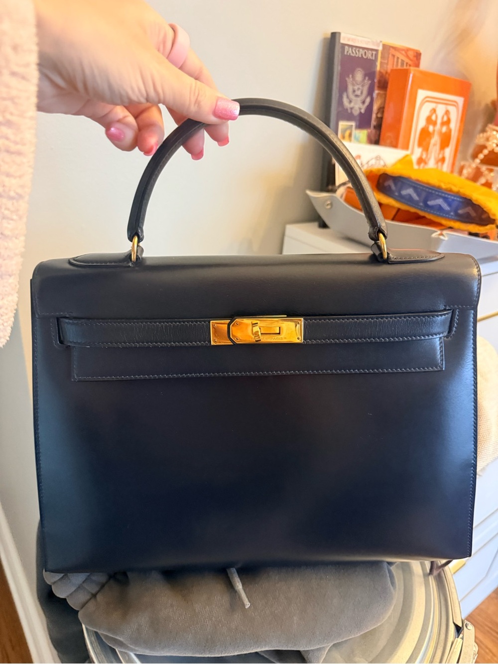 Hermes vintage Kelly box navy blue amazing shape